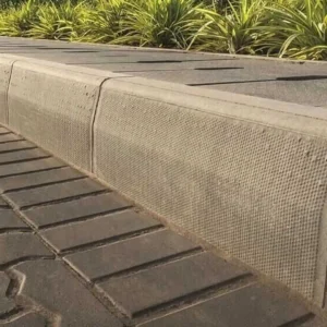 Precast Concrete Bullnose Kerb